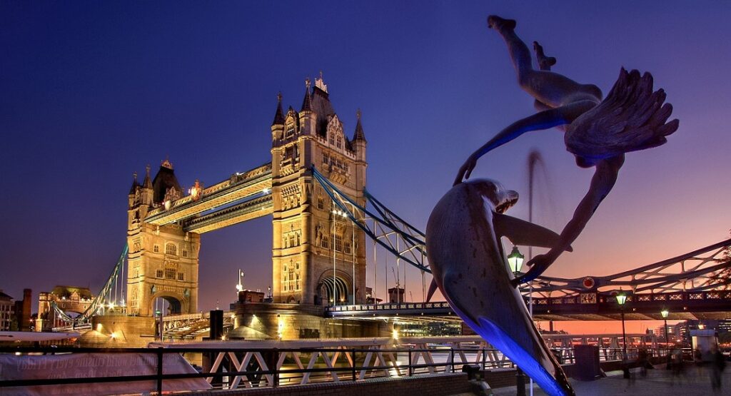 London 3 napos olcsó utazás repülővel 2025