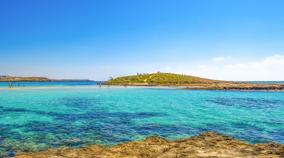 Ciprus olcsó nyaralás Nissi Beach ayia Napa